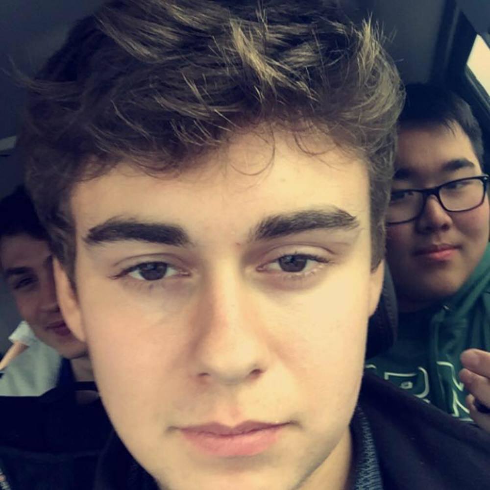 Meet your Posher, Alejandro